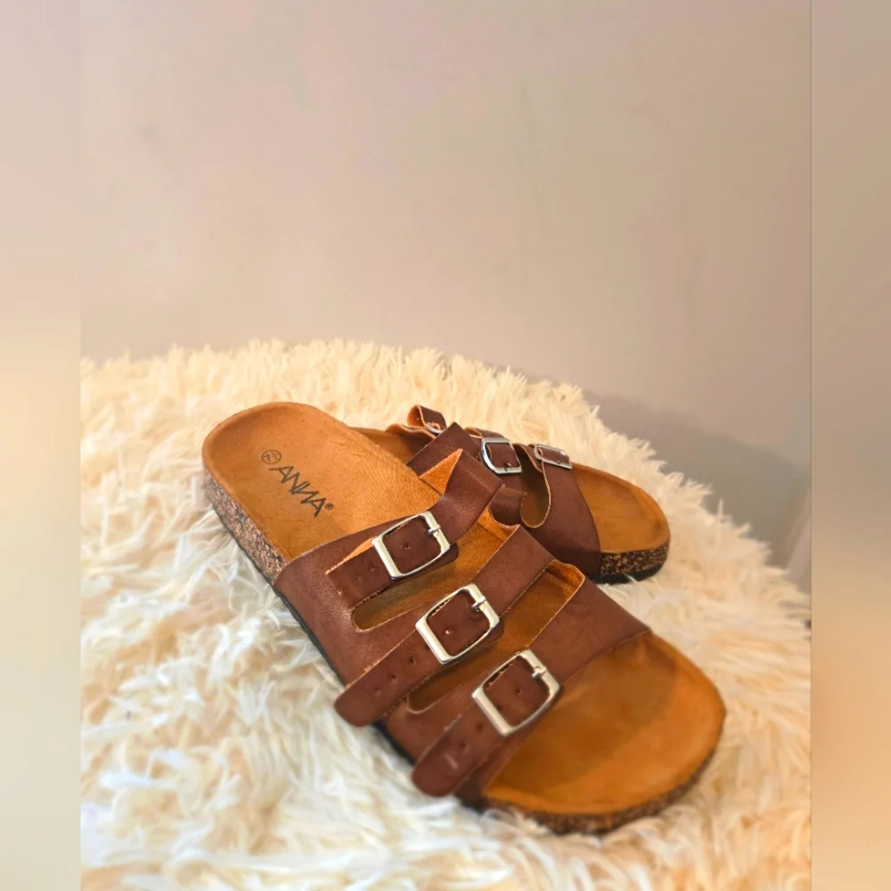 Anna Glory Women's Casual Buckle Strap Sandal Flip Flop Platform Footbed Sz 7.5 - Picture 1 of 10